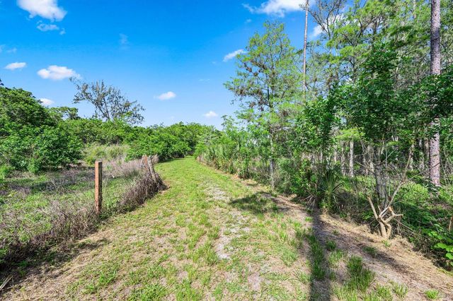 1814 A Road, Loxahatchee Groves, FL 33470