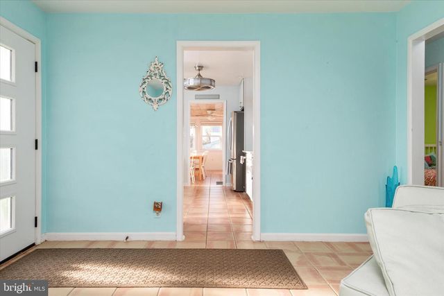 5115 BAY PKWY, Huntingtown, MD 20639