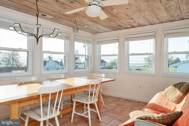 5115 BAY PKWY, Huntingtown, MD 20639