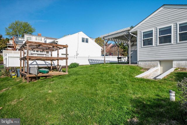 5115 BAY PKWY, Huntingtown, MD 20639