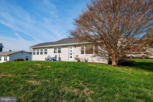 5115 BAY PKWY, Huntingtown, MD 20639