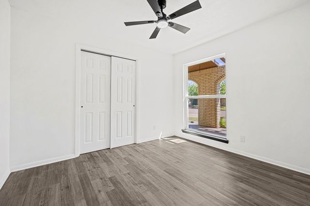 2305 Athens ST, Killeen, TX 76541