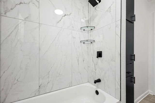 2305 Athens ST, Killeen, TX 76541