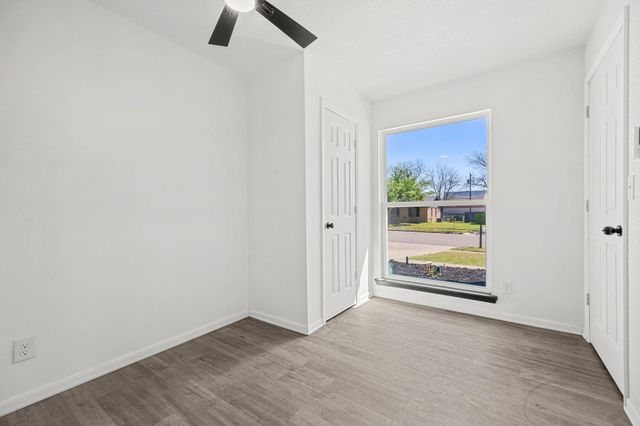 2305 Athens ST, Killeen, TX 76541