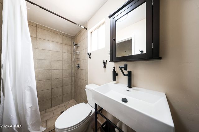 3920 W LYNNE Lane, Phoenix, AZ 85041