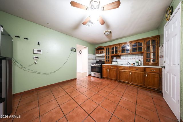3920 W LYNNE Lane, Phoenix, AZ 85041