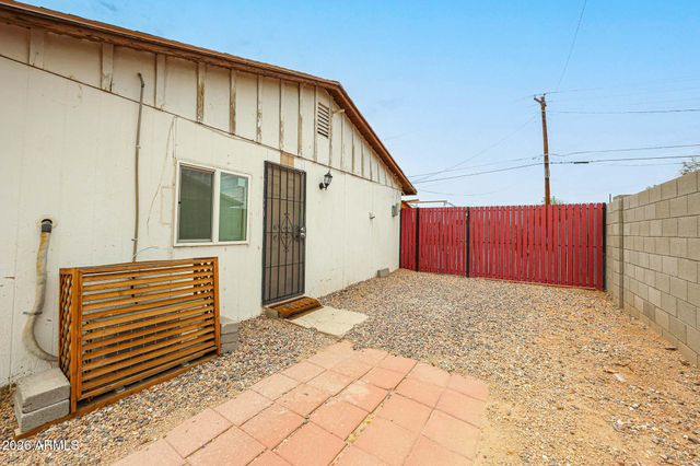 3920 W LYNNE Lane, Phoenix, AZ 85041