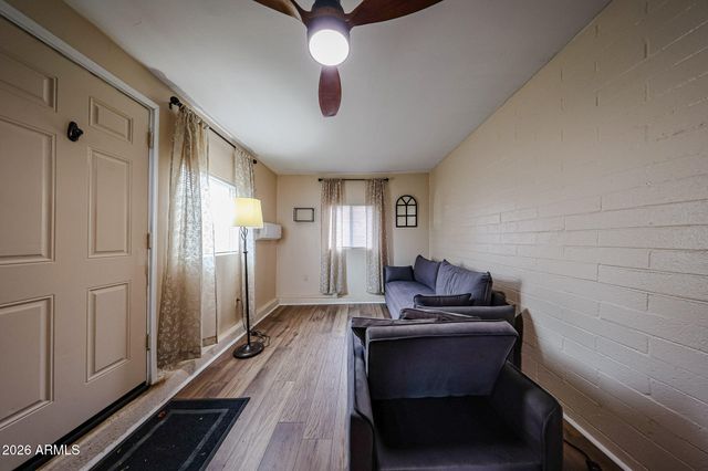 3920 W LYNNE Lane, Phoenix, AZ 85041
