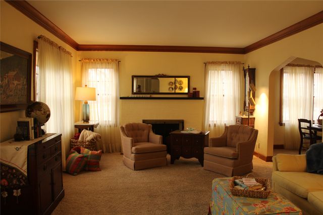 4029 Ashby Avenue, Des Moines, IA 50310