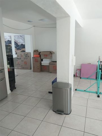 2034 NW 93rd St 0, Miami, FL 33147
