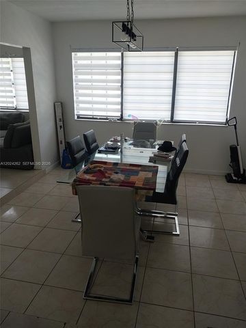 2034 NW 93rd St 0, Miami, FL 33147