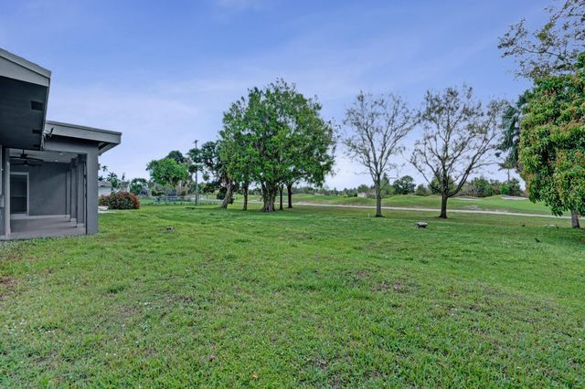 6700 E Tropical Way, Plantation, FL 33317