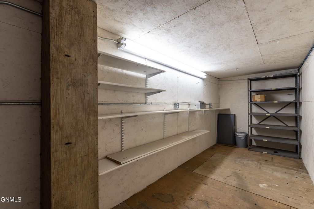 2401 Morrison Avenue, Bismarck, ND 58504 photo 19