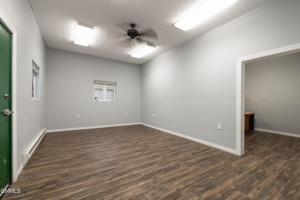 2401 Morrison Avenue, Bismarck, ND 58504 photo 3