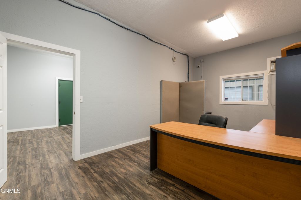 2401 Morrison Avenue, Bismarck, ND 58504 photo 4