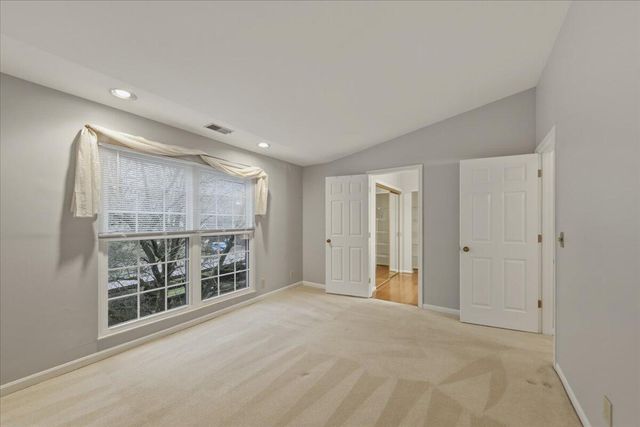 624 Truman Lane, 105, Bellevue, KY 41073