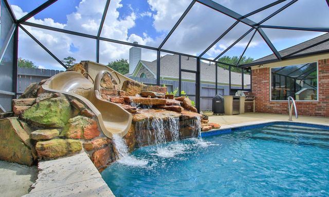 13606 Treebank Lane, Houston, TX 77070