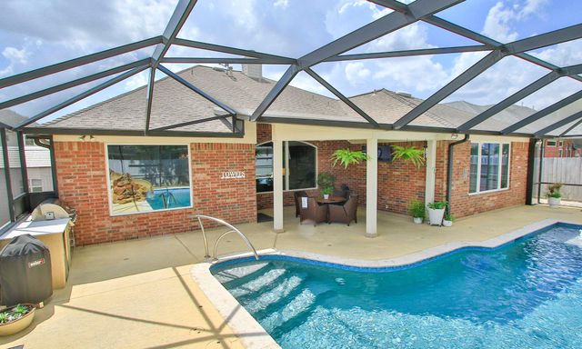 13606 Treebank Lane, Houston, TX 77070