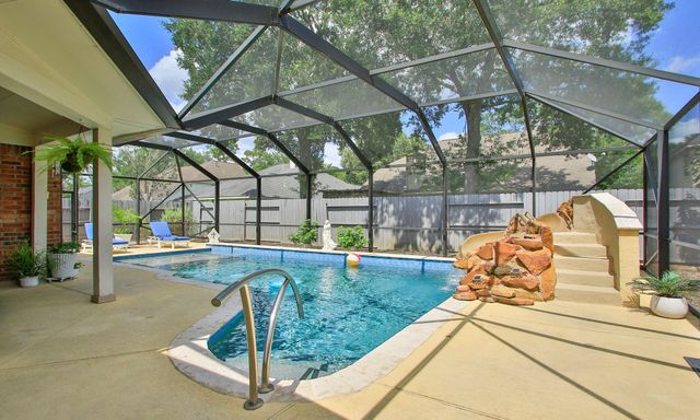 13606 Treebank Lane, Houston, TX 77070