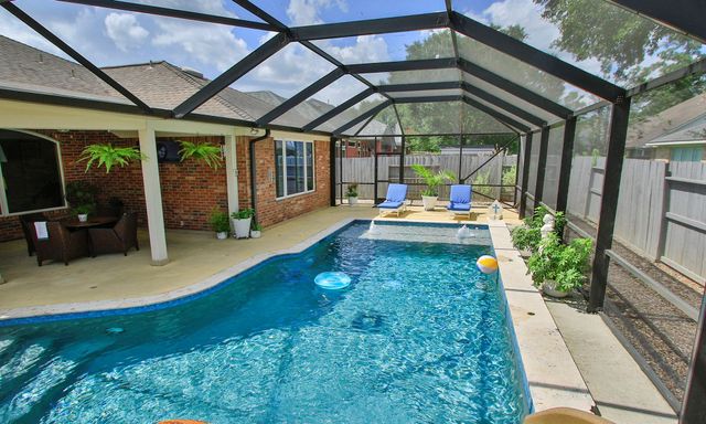 13606 Treebank Lane, Houston, TX 77070