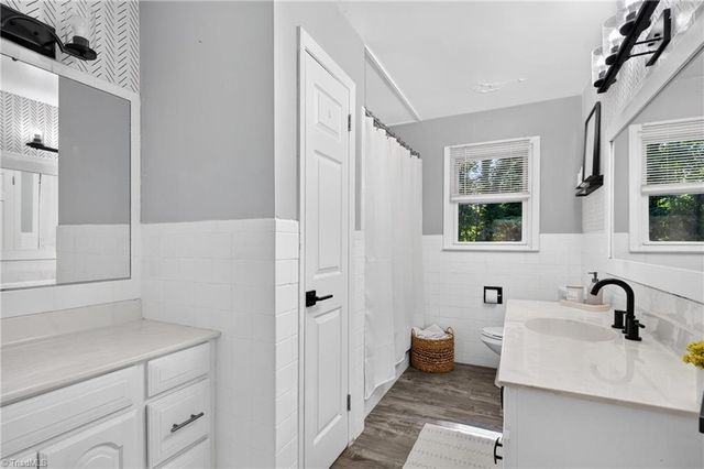 2547 Amesbury Road, Winston-salem, NC 27103