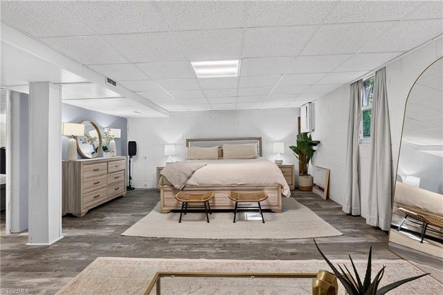 2547 Amesbury Road, Winston-salem, NC 27103