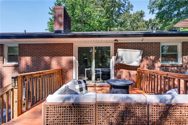 2547 Amesbury Road, Winston-salem, NC 27103