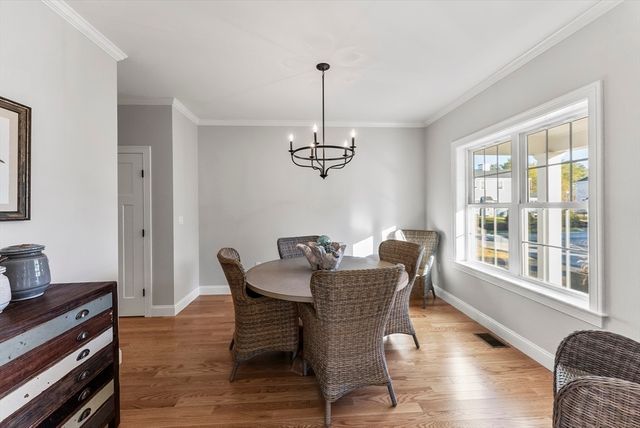 41 Bay Shore Drive, Plymouth, MA 02364