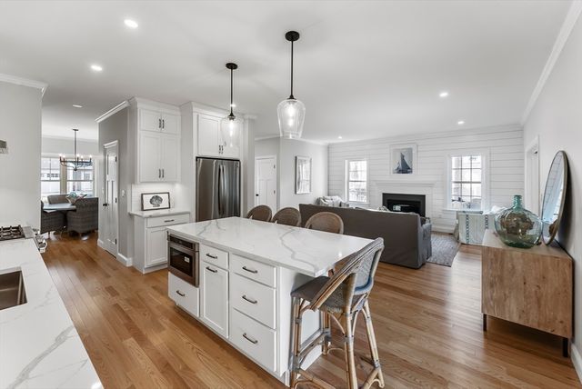 41 Bay Shore Drive, Plymouth, MA 02364