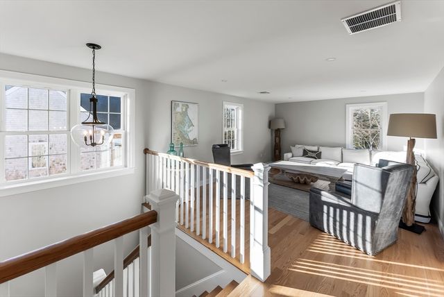 41 Bay Shore Drive, Plymouth, MA 02364