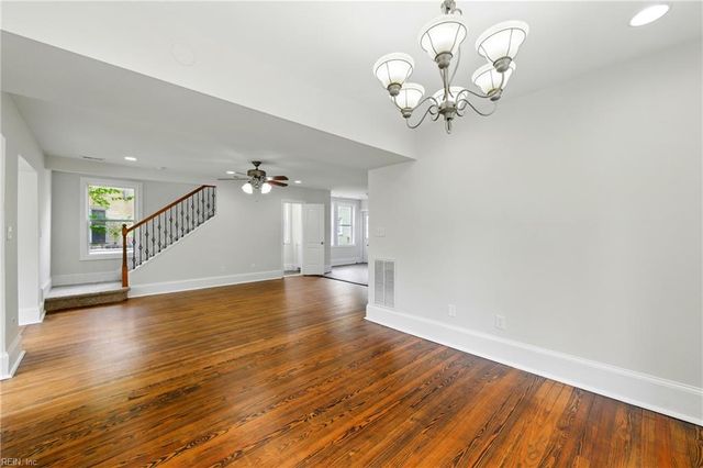 552 2nd AVE, Suffolk, VA 23434