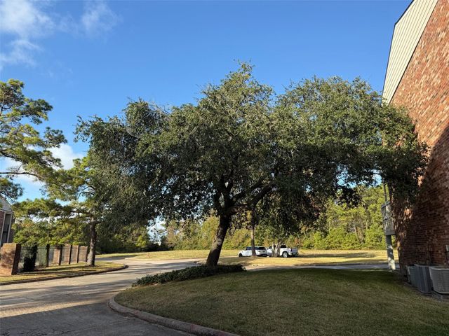 2501 Gulf Freeway 262C, Dickinson, TX 77539