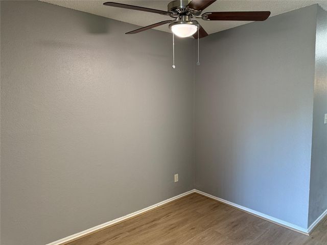 2501 Gulf Freeway 262C, Dickinson, TX 77539