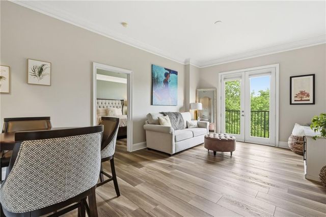 2277 Peachtree Road NE 407, Atlanta, GA 30309