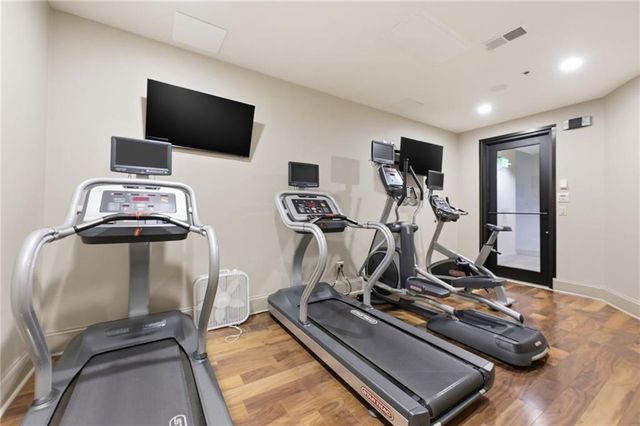 2277 Peachtree Road NE 407, Atlanta, GA 30309