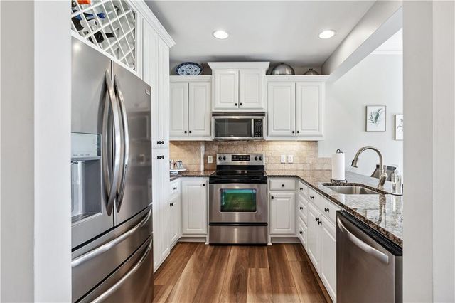 2277 Peachtree Road NE 407, Atlanta, GA 30309