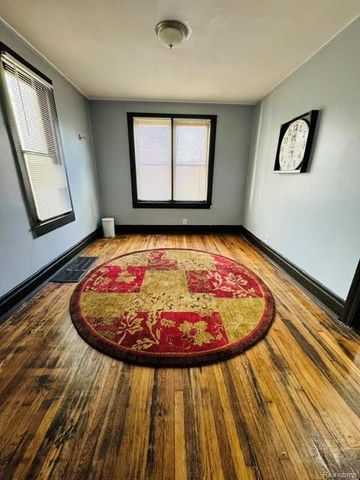 7714 E Canfield Street, Detroit, MI 48214