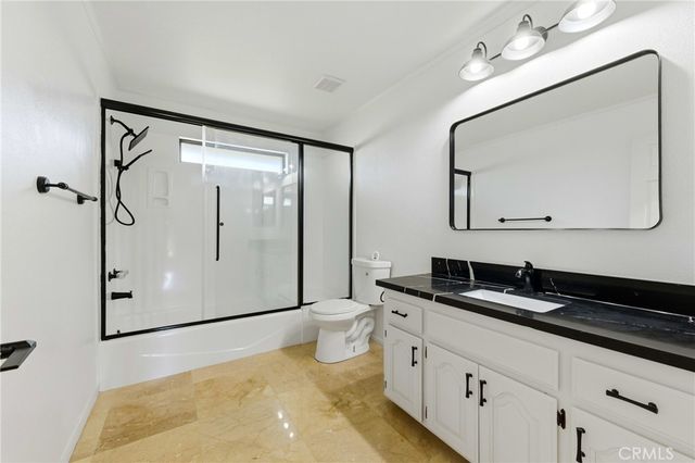 16575 Bonanza Dr, Riverside, CA 92504