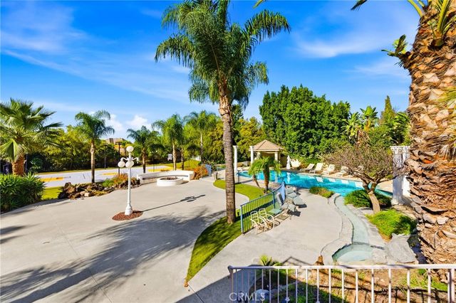 16575 Bonanza Dr, Riverside, CA 92504