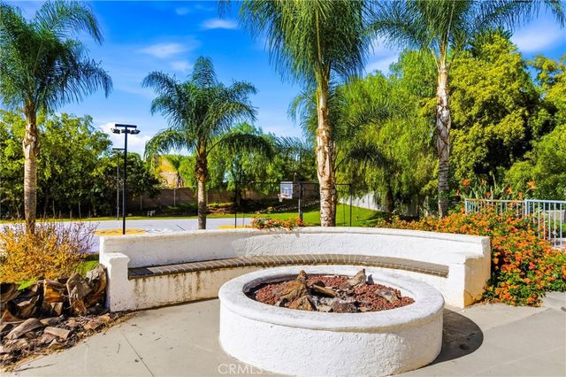 16575 Bonanza Dr, Riverside, CA 92504