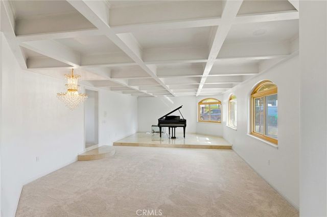 16575 Bonanza Dr, Riverside, CA 92504