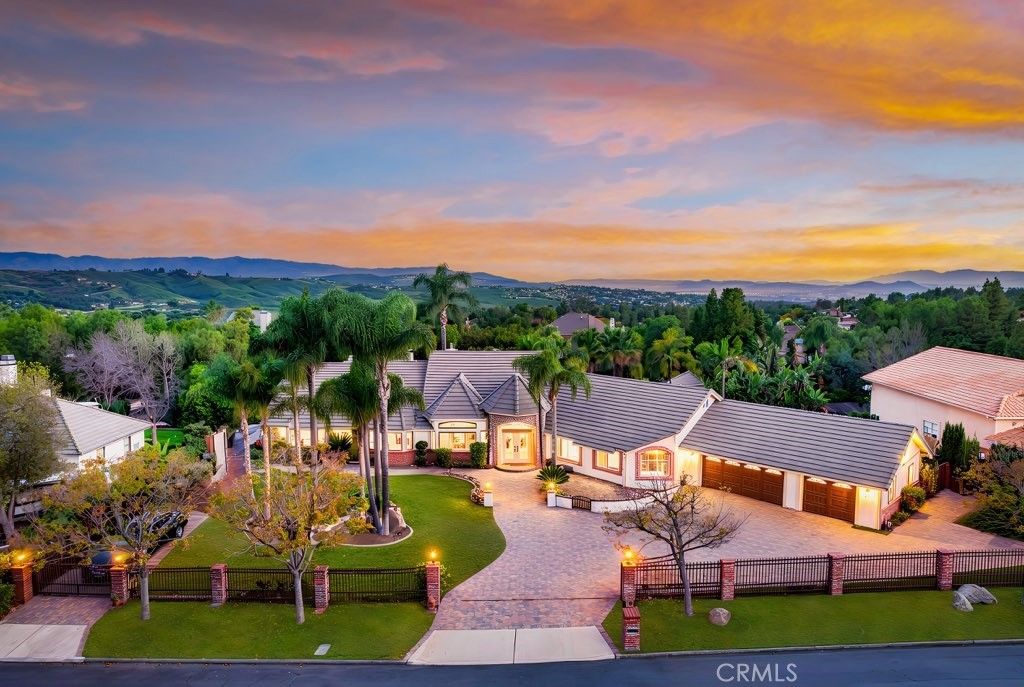 16575 Bonanza Dr, Riverside, CA 92504