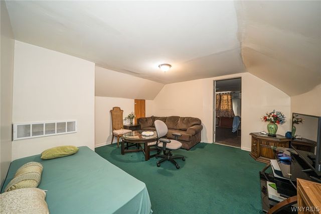 70 Wick Street, Buffalo, NY 14212