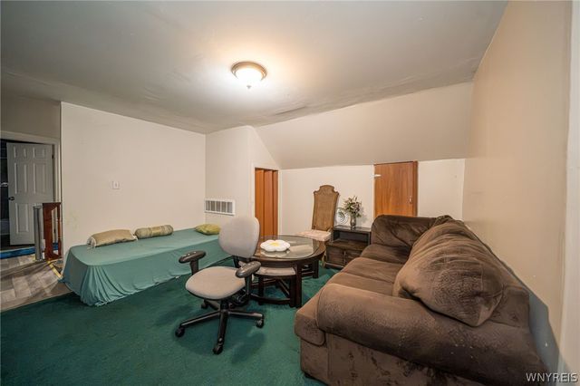 70 Wick Street, Buffalo, NY 14212
