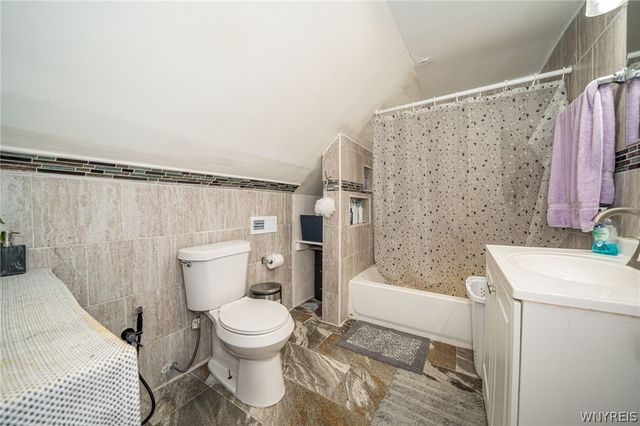 70 Wick Street, Buffalo, NY 14212