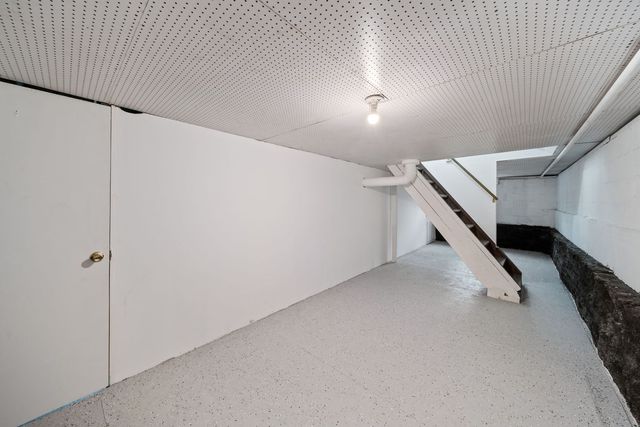 28W686 Townline Road, Warrenville, IL 60555