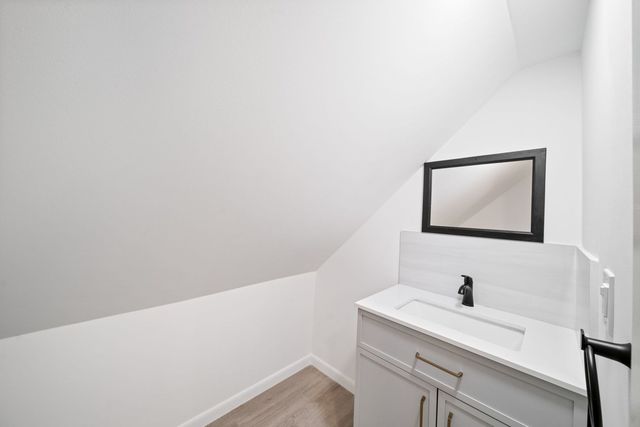 28W686 Townline Road, Warrenville, IL 60555