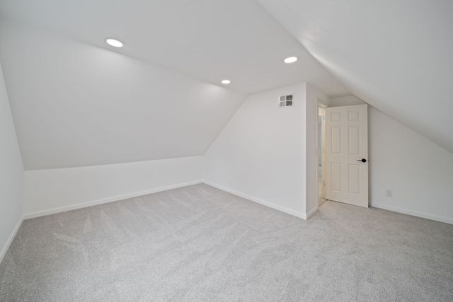 28W686 Townline Road, Warrenville, IL 60555