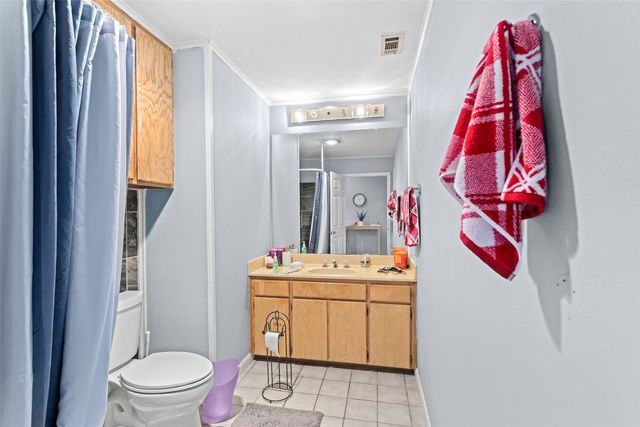 5411 Starlight Drive N, Fort Worth, TX 76126