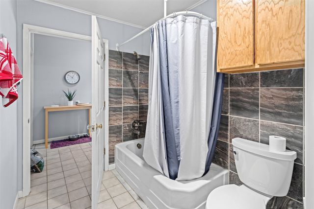 5411 Starlight Drive N, Fort Worth, TX 76126
